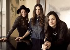 The Staves record track with Keaton Henson